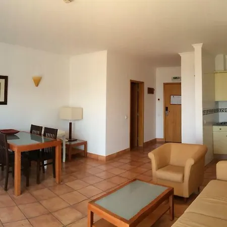 Apartment Stunning Location - Porto De Mós Beach *